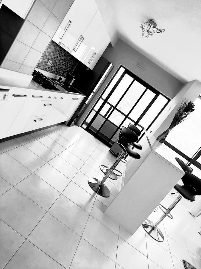 Morabeza Deluxe With Sea View Apartment มินเดโล ภายนอก รูปภาพ